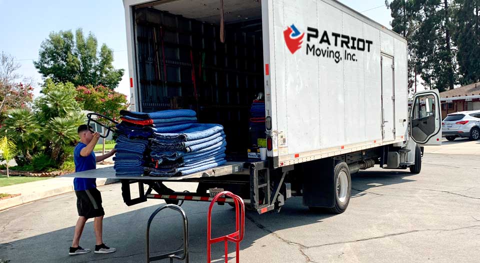 LOADING/UNLOADING SERVICES